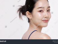 stock-photo-close-up-beautiful-young-asian-girl-with-k-beauty-make-up-style-on-isolated-white-background-for-2689973871